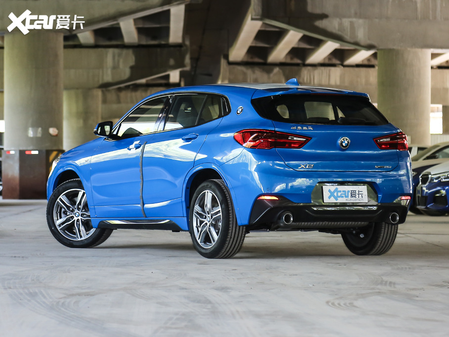 2020RX2 sDrive25i IM\b