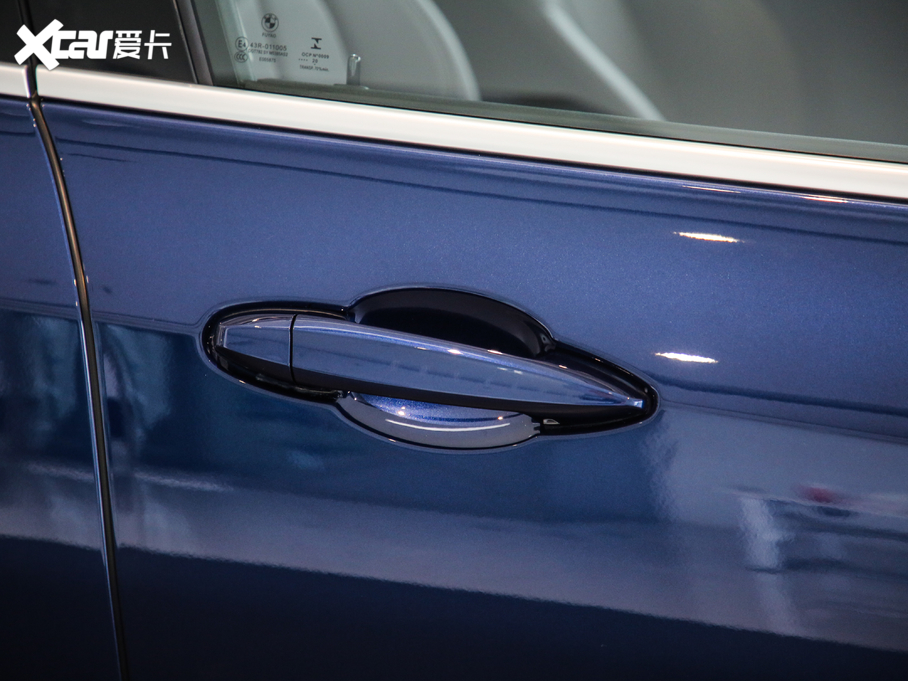 2020RX2 sDrive20i MԽҰb