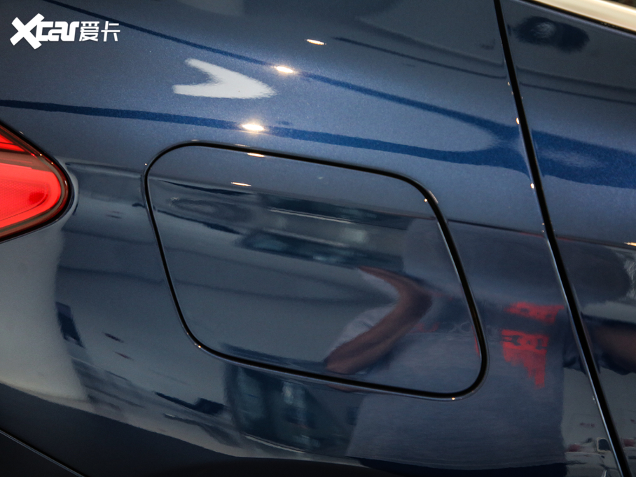 2020RX2 sDrive20i MԽҰb