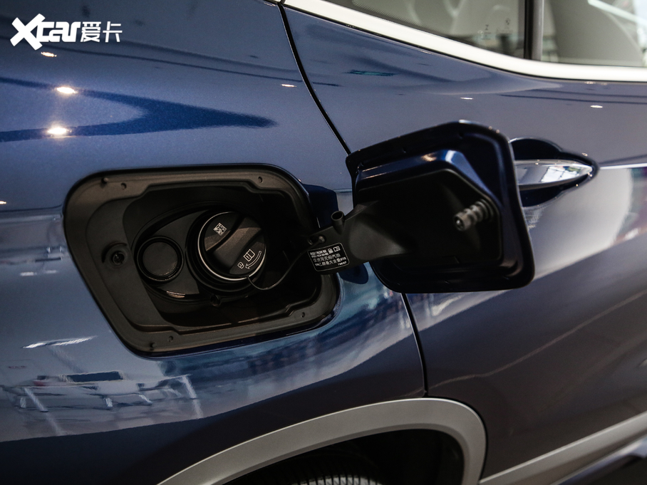 2020RX2 sDrive20i MԽҰb