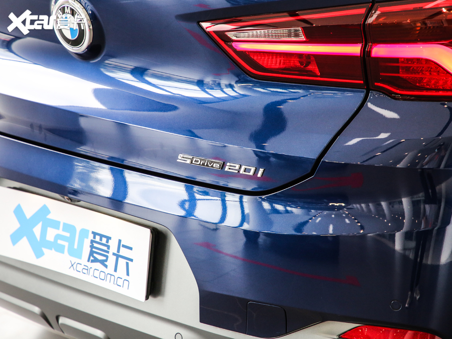 2020RX2 sDrive20i MԽҰb