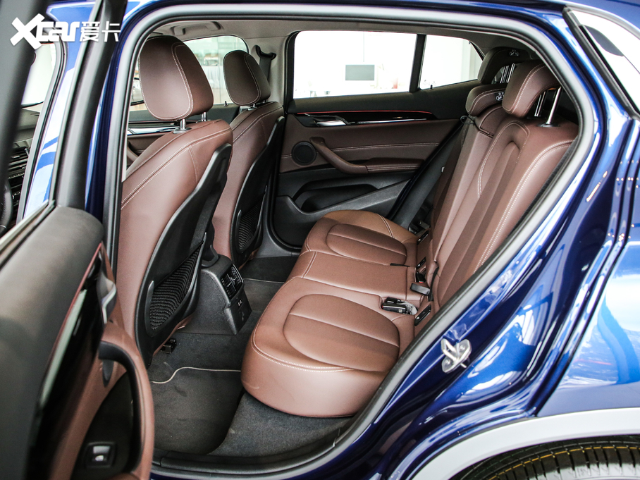 2020RX2 sDrive20i MԽҰb