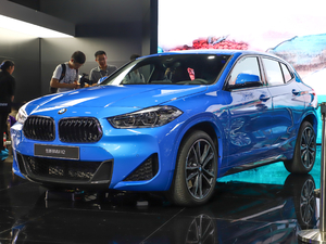 2020款xDrive25i M运动套装 左前45度