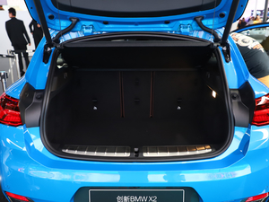 2020款xDrive25i M运动套装 行李厢空间