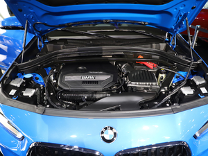 2020款xDrive25i M运动套装 发动机