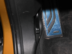 2020xDrive25i MԽҰb g