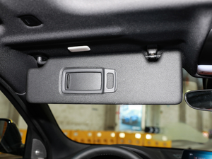 2020xDrive25i MԽҰb g