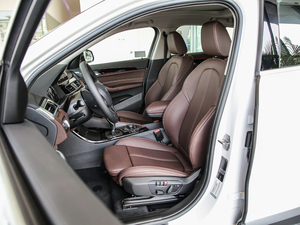 2020sDrive20i MԽҰb {