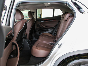 2020sDrive20i MԽҰb ſg