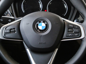 2020sDrive20i MԽҰb п؅^(q)