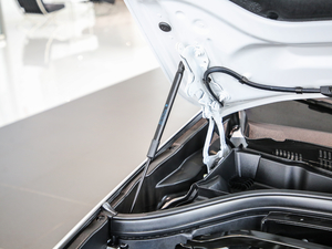 2020sDrive20i MԽҰb 