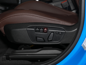 2020xDrive25i M\b {{