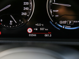 2020xDrive25i M\b п؅^