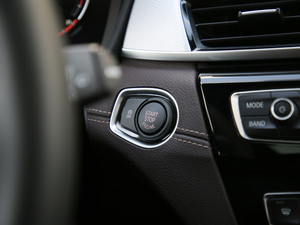 2020xDrive25i M\b п؅^