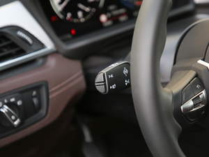 2020xDrive25i M\b п؅^