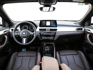 2020xDrive25i M\b п؅^