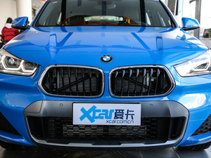 2020款sDrive25i 领先型M越野套装 中网