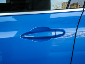 2020sDrive25i IMԽҰb {T