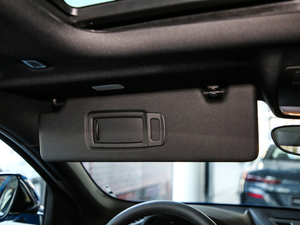 2020sDrive25i IMԽҰb g