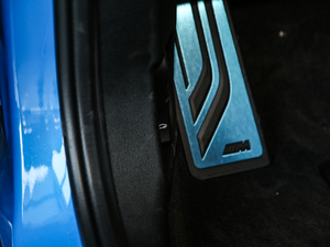 2020sDrive25i I(lng)MԽҰb п؅^(q)