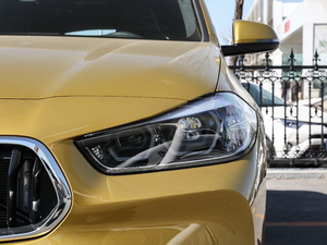 2020sDrive25i MԽҰb 