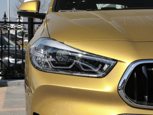 2020sDrive25i MԽҰb ^