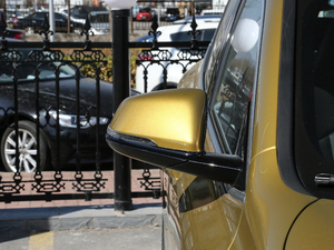 2020sDrive25i MԽҰb ^