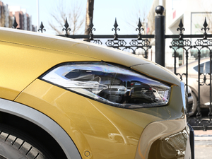 2020sDrive25i MԽҰb ^