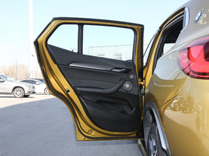 2020sDrive25i MԽҰb ܇T