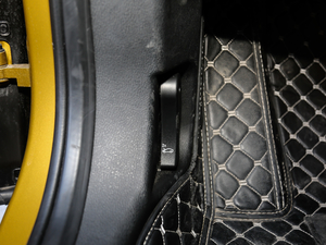 2020sDrive25i MԽҰb g