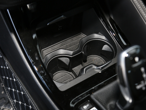 2020sDrive25i MԽҰb g