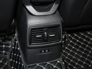 2020sDrive25i MԽҰb g