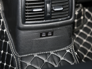 2020sDrive25i MԽҰb g