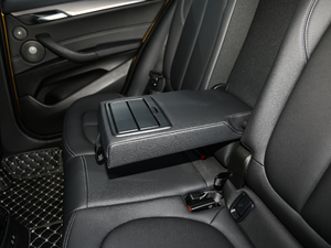 2020sDrive25i MԽҰb 