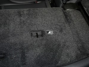 2020sDrive25i MԽҰb g