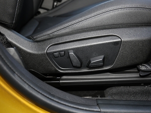 2020sDrive25i MԽҰb g