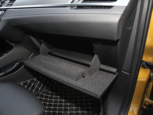 2020sDrive25i MԽҰb 