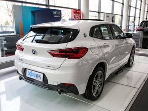2020款sDrive25i 尊享型M越野套装 整体外观