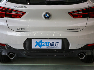 2020sDrive25i MԽҰb ^