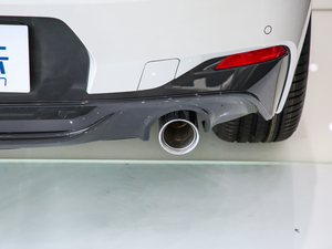 2020sDrive25i MԽҰb ^