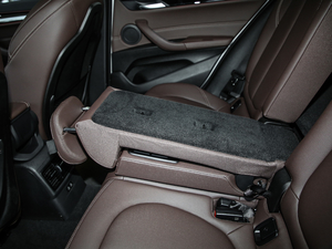 2020sDrive25i MԽҰb g