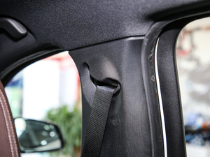 2020sDrive25i MԽҰb g