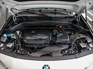 2020sDrive25i MԽҰb 