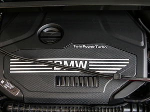 2020sDrive25i MԽҰb 