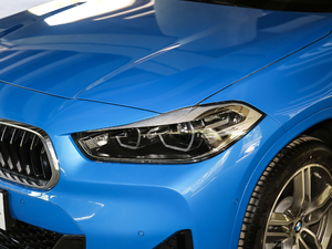 2020sDrive25i IM\b ^