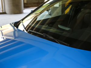 2020sDrive25i IM\b ˢ