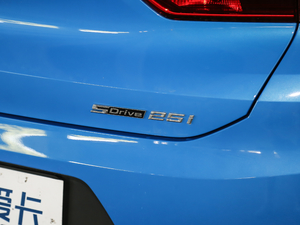 2020sDrive25i IM\b ^