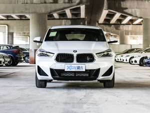 2020款sDrive25i 尊享型M运动套装 正前