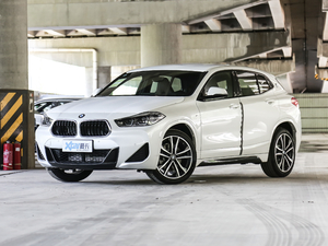 2020款sDrive25i 尊享型M运动套装 左前45度