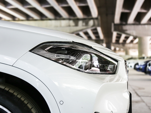 2020sDrive25i M\b (ji)^